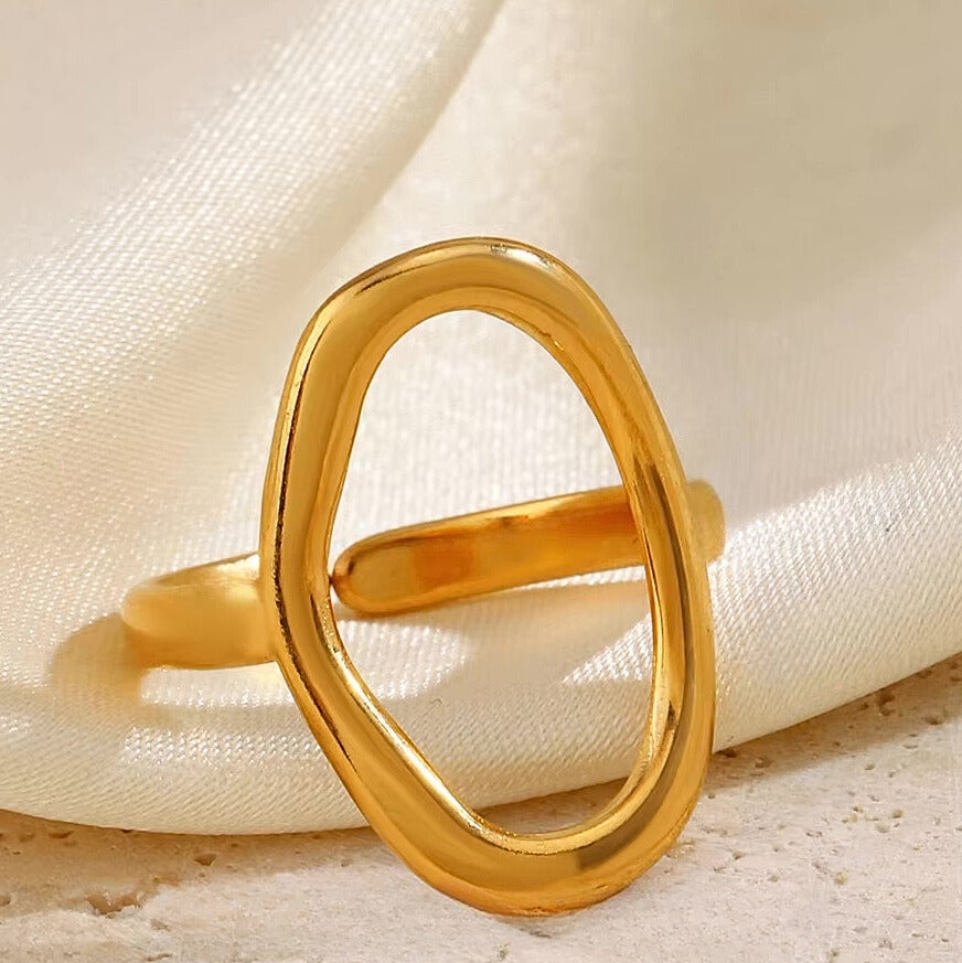 Ilha Grande Oval Cuff Ring