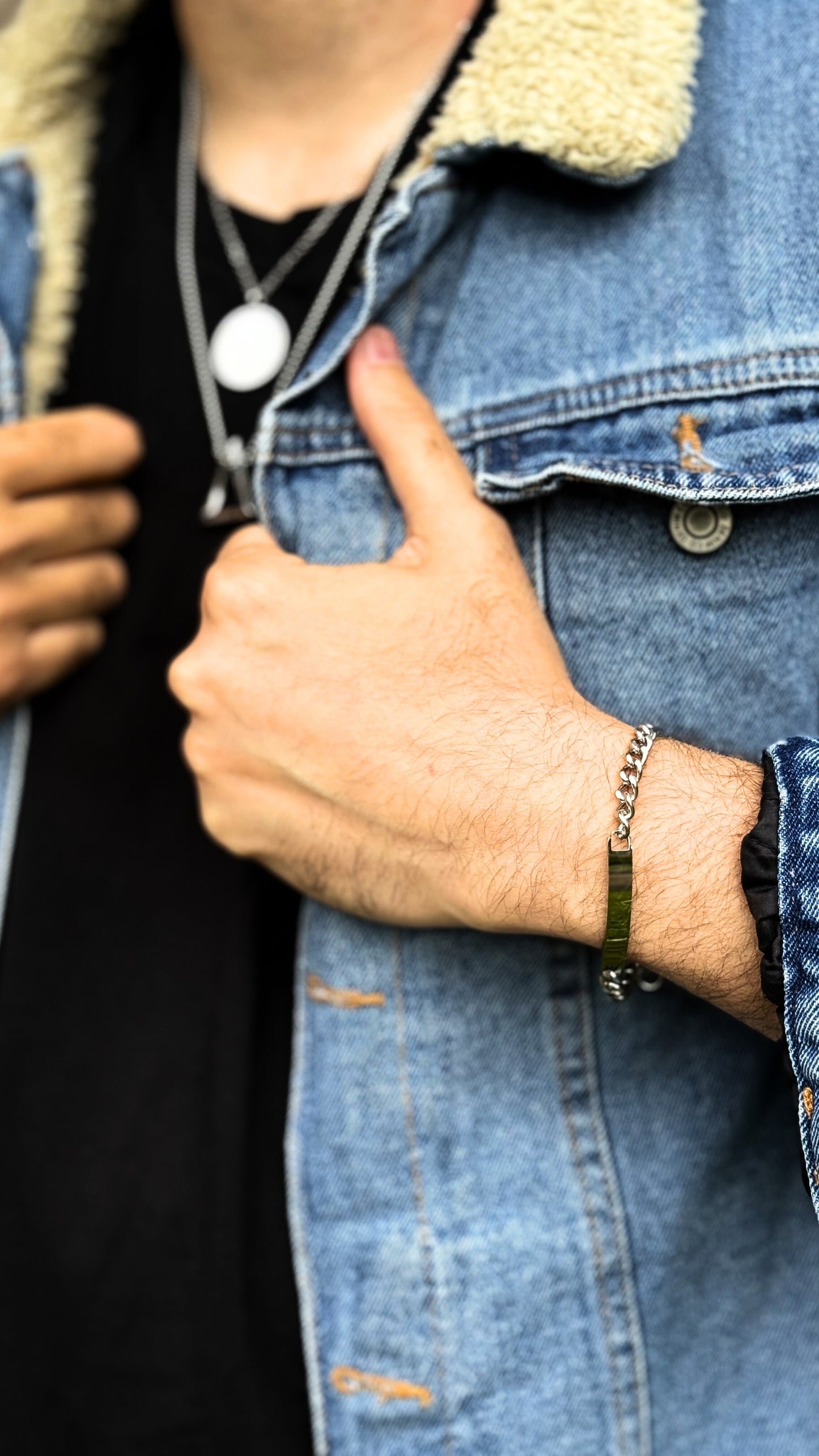 Sleek Bar Bracelet